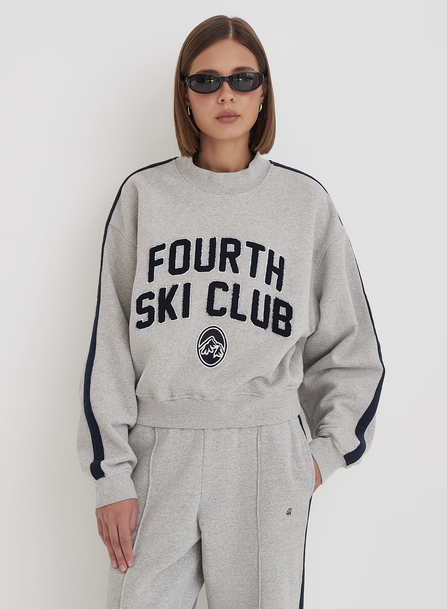 Grey Ski Club Slogan Cropped Sweatshirt